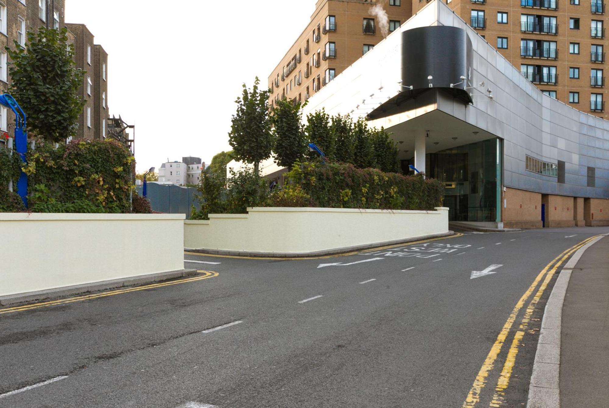Point West Apartments London Exteriör bild